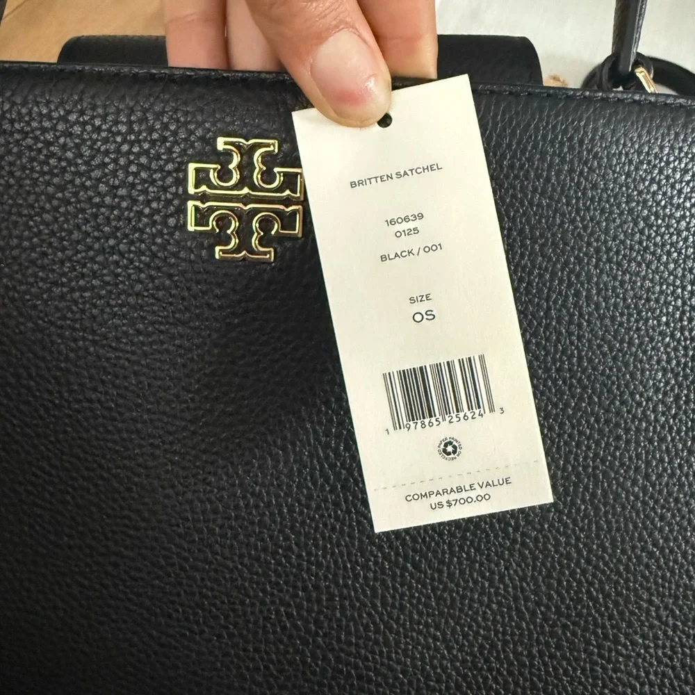 880+! New Tory Burch Britten in black Leather Satchel and Britten bifold wallet